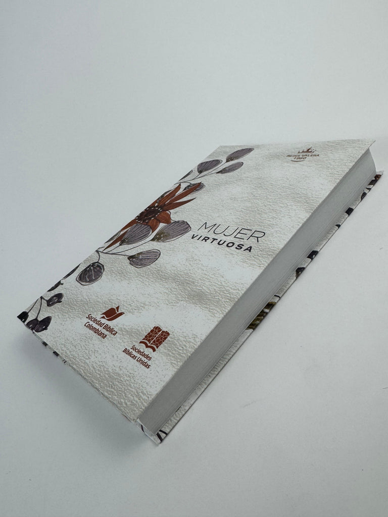 Biblia grande Mujer Virtuosa pasta de cartón