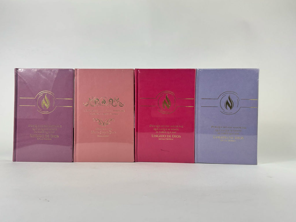 Libreta de Lujo Tapa Dura 2025 forro quemante con Hotstamping rosa maquillaje
