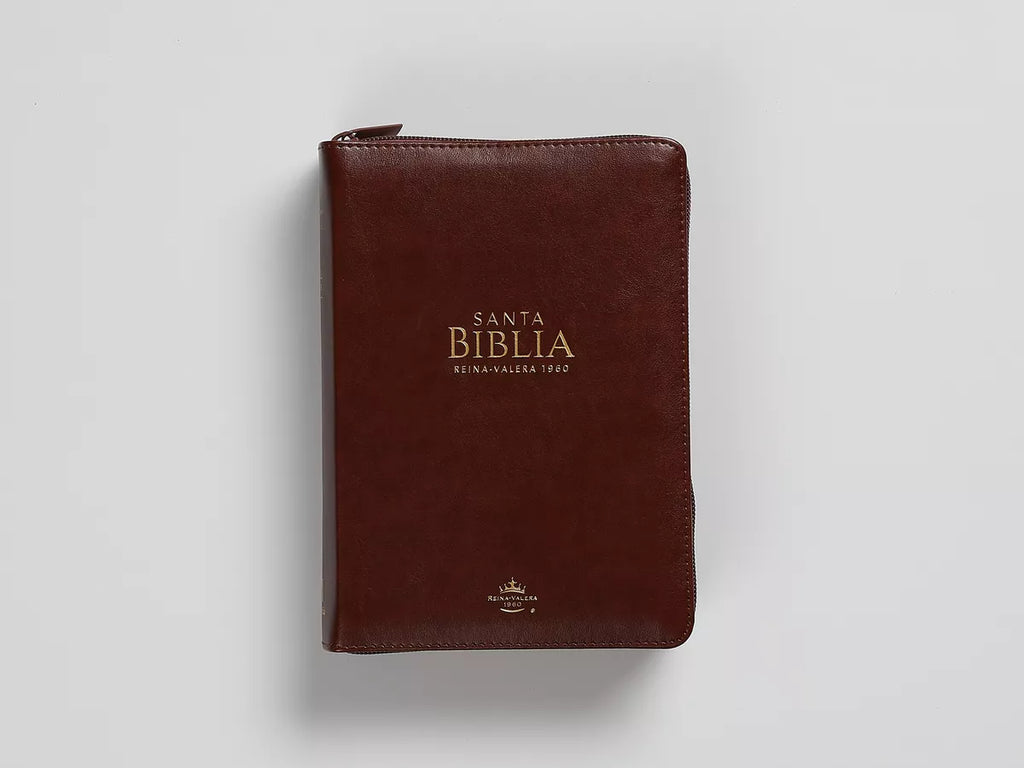 Biblia mediana con concordancia cierre canto dorado café oscuro